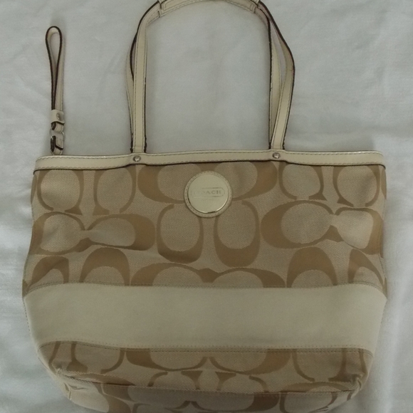 Coach Purse - Picture 1 of 8